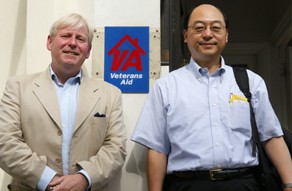ceo-hitoshi Dr Hugh Milroy and Prof Hitoshi Kawano